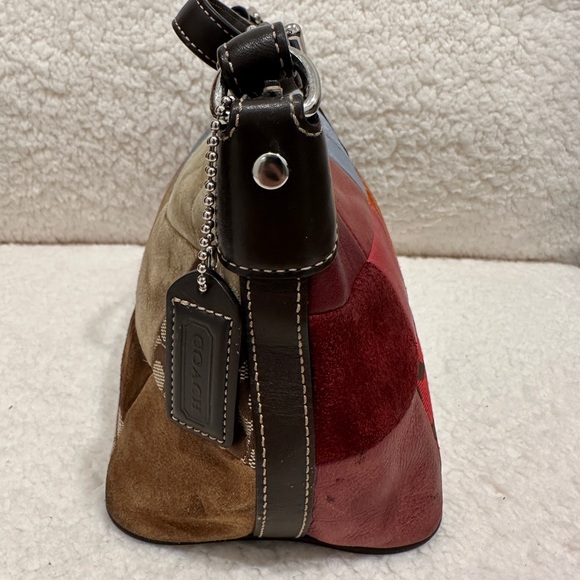 **** SOLD ****RARE Coach Multicolor Patchwork Shoulder Bag - Picture 4 of 8